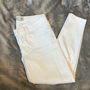 Abercrombie Mid Rise Ankle Jean